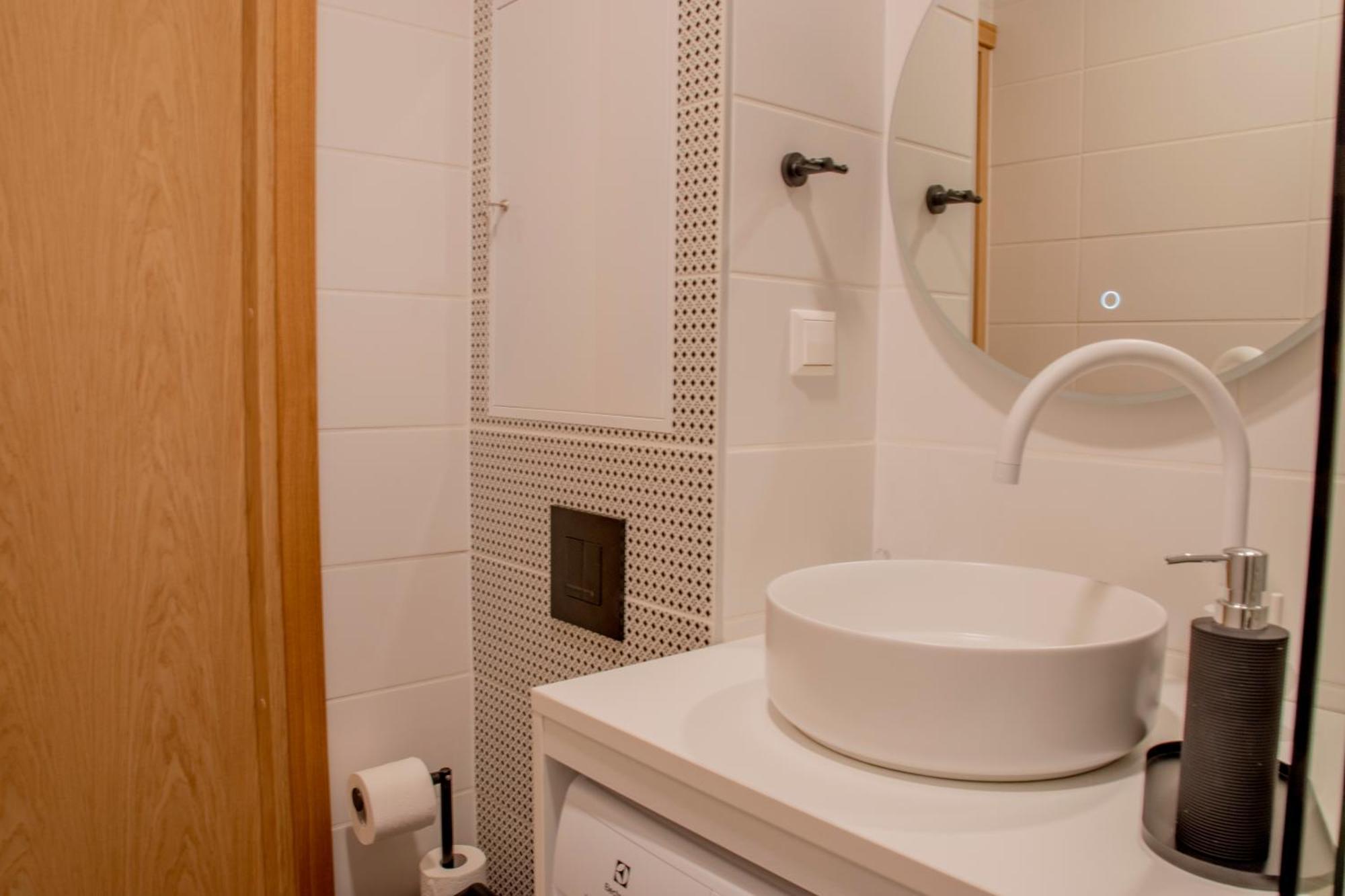 Express Premium Apartments - City Center 塔尔图 外观 照片